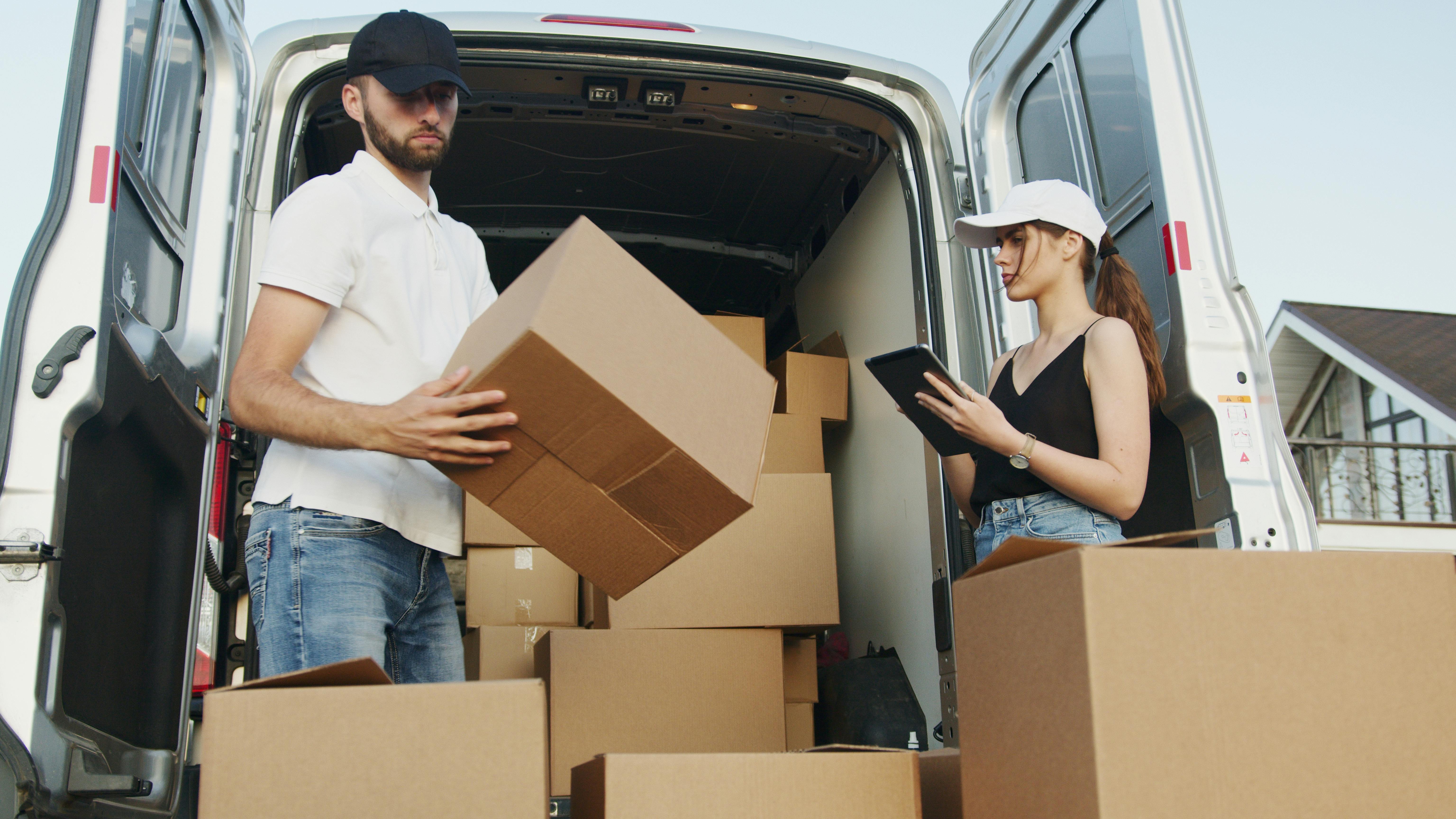 packing and moving companies in Toronto on